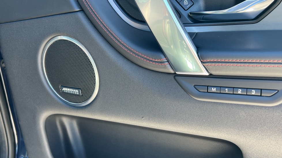 Land Rover Discovery Sport 2.0 D200 R-Dynamic HSE 5dr Auto Diesel Station Wagon - Image 35