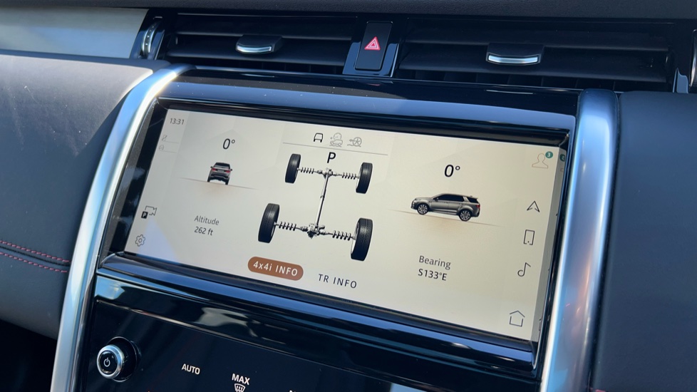 Land Rover Discovery Sport 2.0 D200 R-Dynamic HSE 5dr Auto Diesel Station Wagon - Image 41