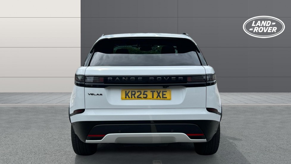 Land Rover Range Rover Velar 2.0 D200 MHEV Dynamic SE 5dr Auto Diesel Estate - Image 6