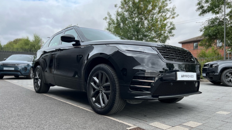Land Rover Range Rover Velar 2.0 D200 MHEV Dynamic SE 5dr Auto Diesel Estate - Image 25