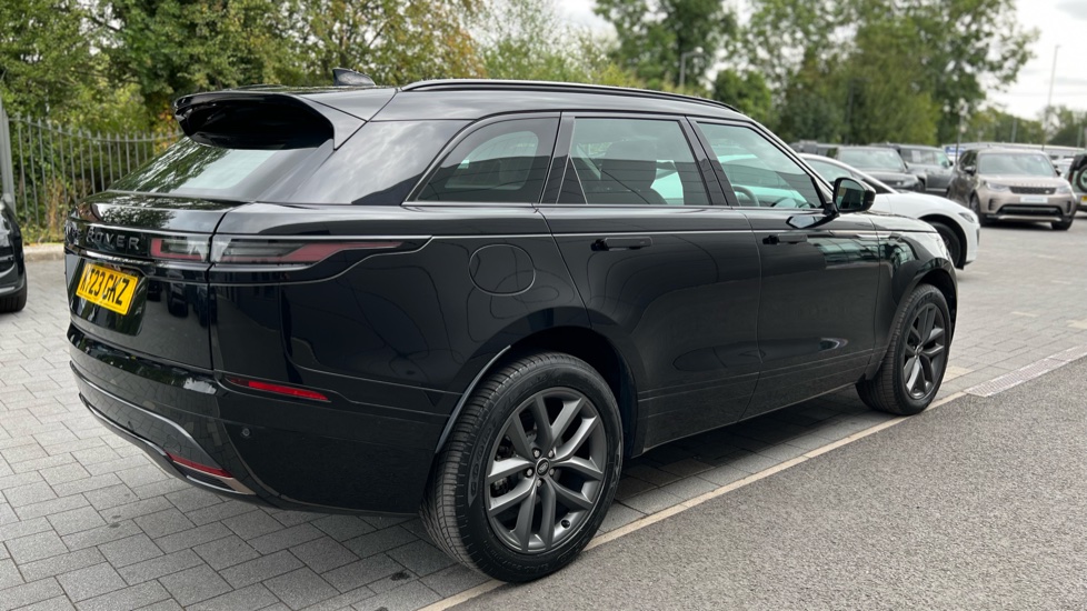 Land Rover Range Rover Velar 2.0 D200 MHEV Dynamic SE 5dr Auto Diesel Estate - Image 27