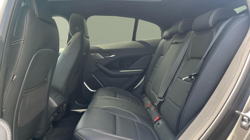 Jaguar I-Pace 294kW EV400 R-Dynamic HSE Black 90kWh 5dr Auto Electric Estate - Image 4