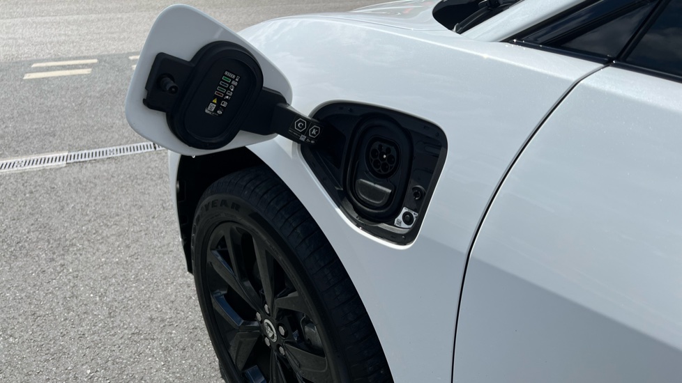 Jaguar I-Pace 294kW EV400 R-Dynamic HSE Black 90kWh 5dr Auto Electric Estate - Image 20