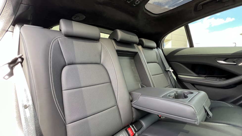 Jaguar I-Pace 294kW EV400 R-Dynamic HSE Black 90kWh 5dr Auto Electric Estate - Image 33