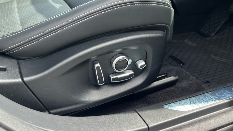 Jaguar I-Pace 294kW EV400 R-Dynamic HSE Black 90kWh 5dr Auto Electric Estate - Image 36