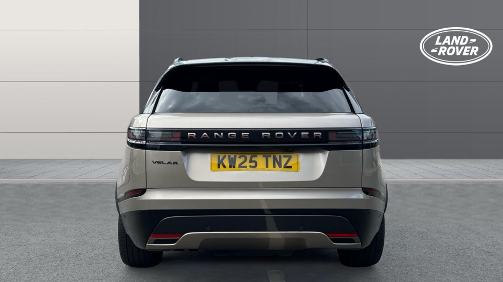 Land Rover Range Rover Velar 2.0 D200 MHEV Autobiography 5dr Auto [Revised] Diesel Estate - Image 6