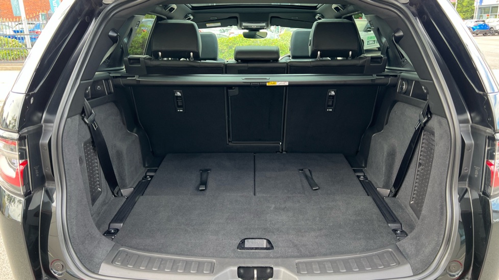 Land Rover Discovery Sport 2.0 D200 Dynamic HSE 5dr Auto [7 Seat] Diesel Station Wagon - Image 10