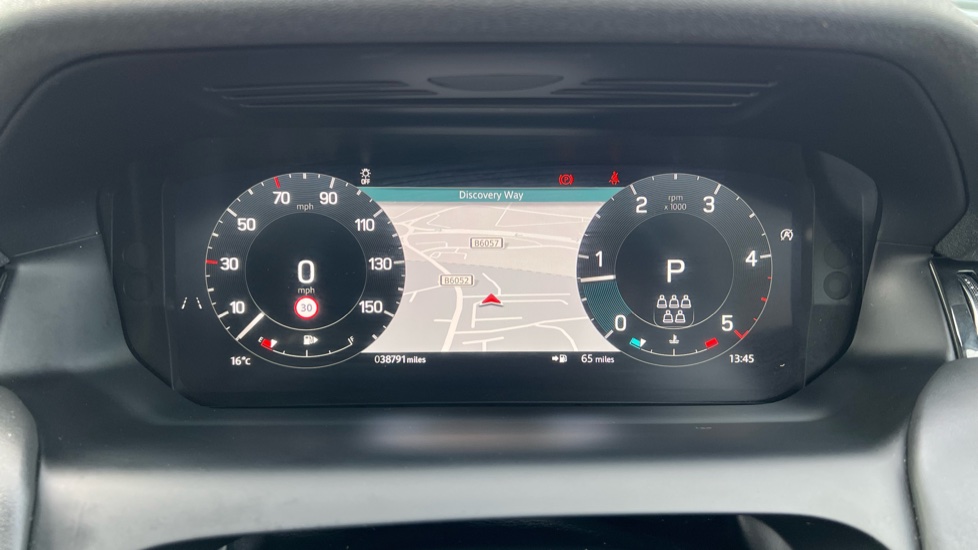 Land Rover Discovery Sport 2.0 D200 Dynamic HSE 5dr Auto [7 Seat] Diesel Station Wagon - Image 16