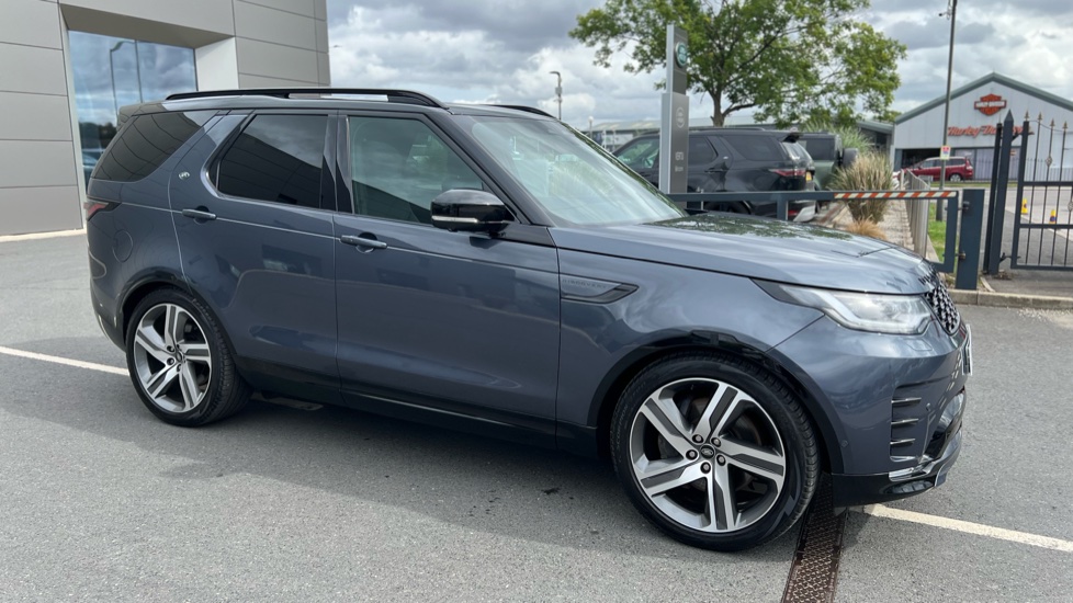 Land Rover Discovery 3.0 D350 Dynamic HSE 5dr Auto Diesel Station Wagon - Image 26