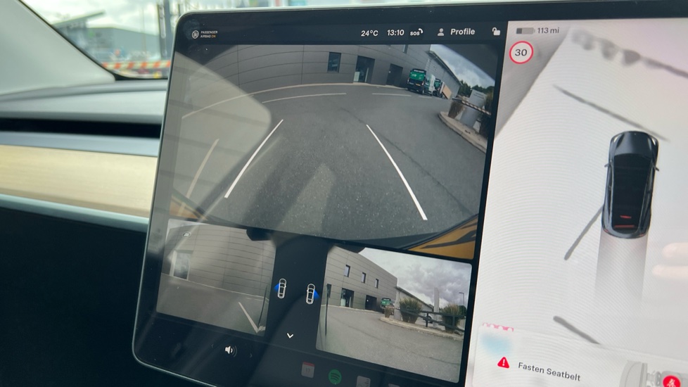 Tesla Model Y Long Range AWD 5dr Auto Electric Hatchback - Image 12