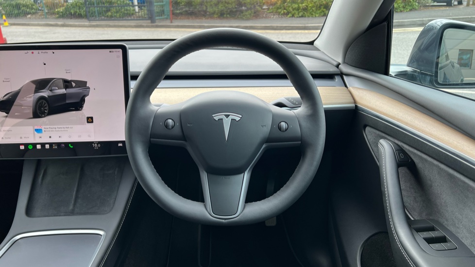 Tesla Model Y Long Range AWD 5dr Auto Electric Hatchback - Image 15