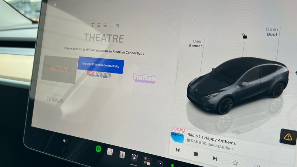 Tesla Model Y Long Range AWD 5dr Auto Electric Hatchback - Image 38