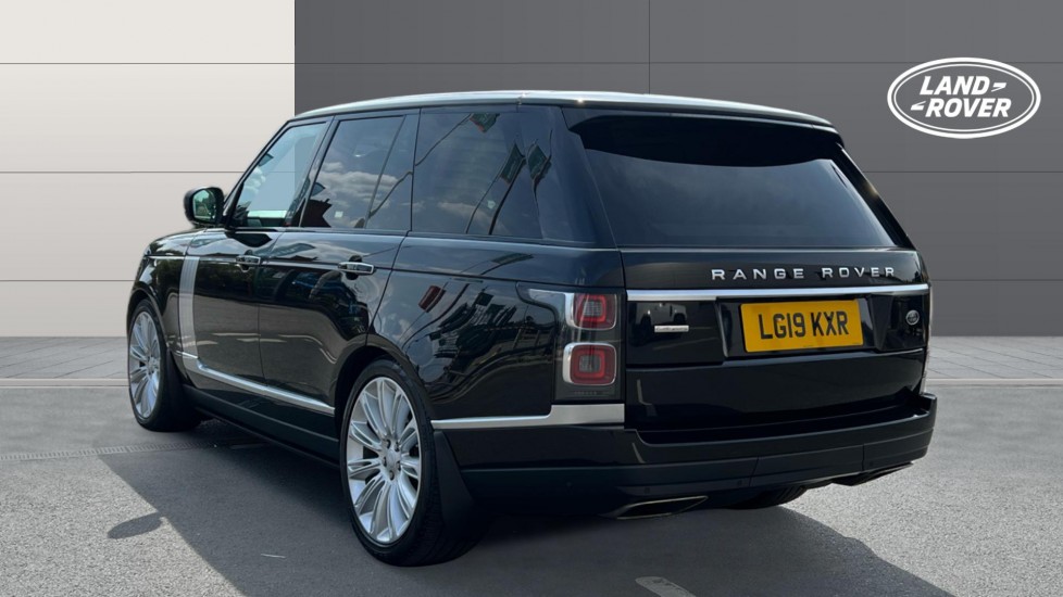 Land Rover Range Rover 5.0 V8 S/C Autobiography 4dr Auto Petrol Estate - Image 2