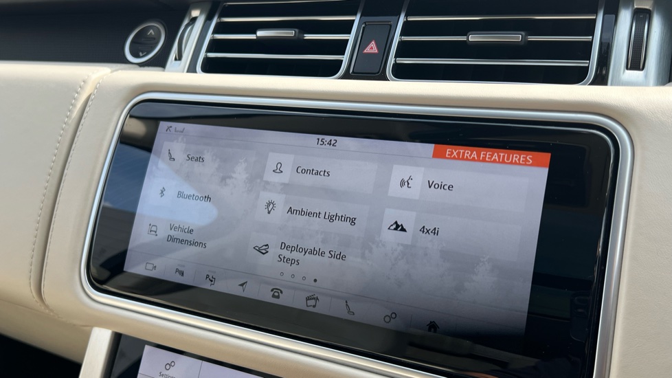 Land Rover Range Rover 5.0 V8 S/C Autobiography 4dr Auto Petrol Estate - Image 38