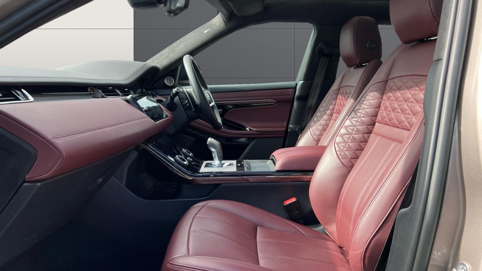 Land Rover Range Rover Evoque 1.5 P300e Autobiography 5dr Auto Hatchback - Image 3