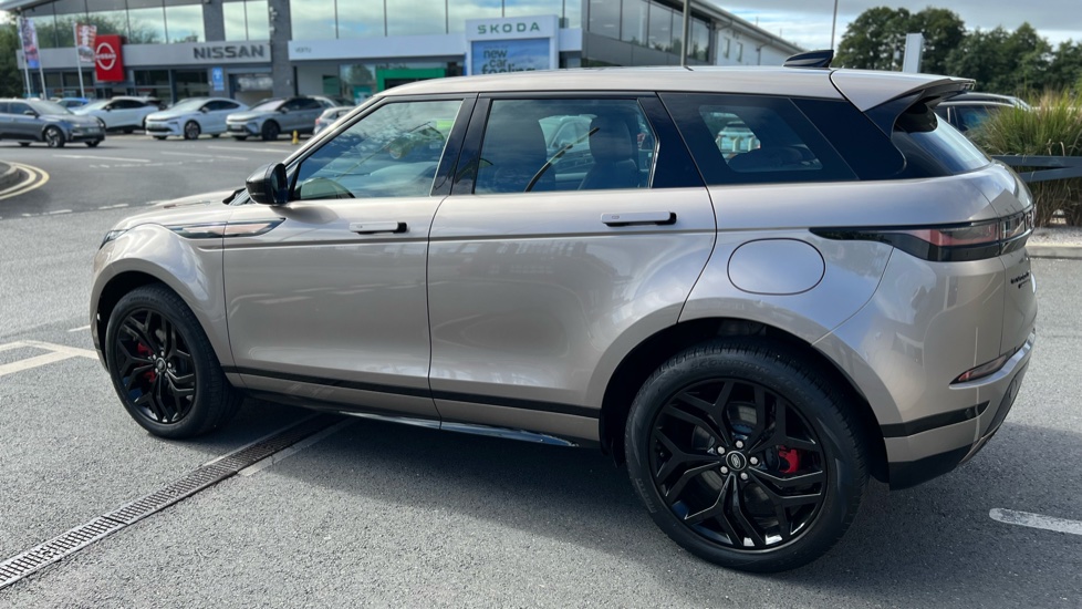 Land Rover Range Rover Evoque 1.5 P300e Autobiography 5dr Auto Hatchback - Image 21