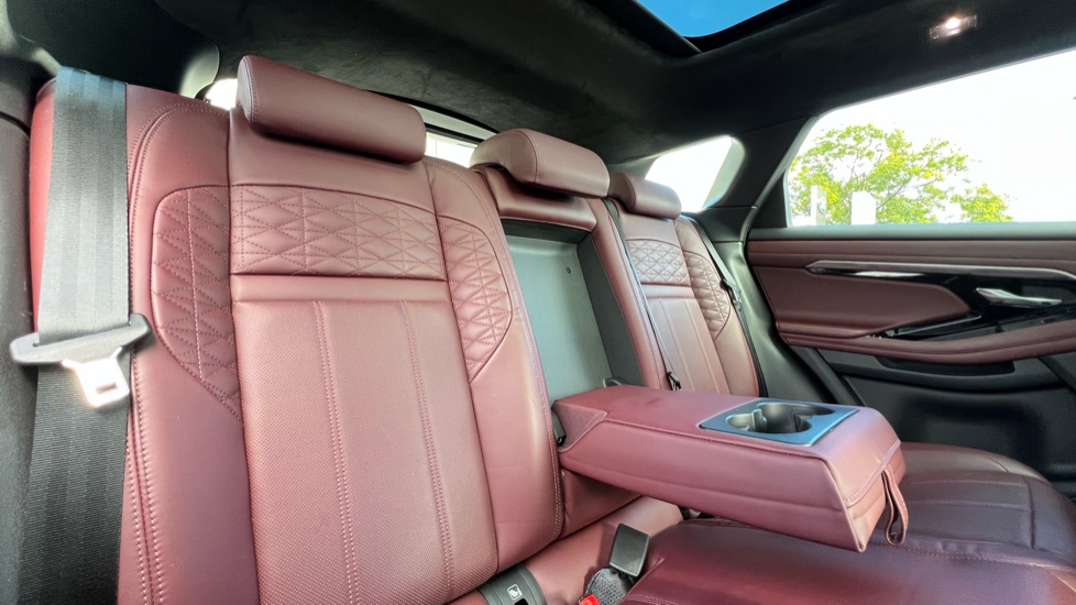 Land Rover Range Rover Evoque 1.5 P300e Autobiography 5dr Auto Hatchback - Image 32