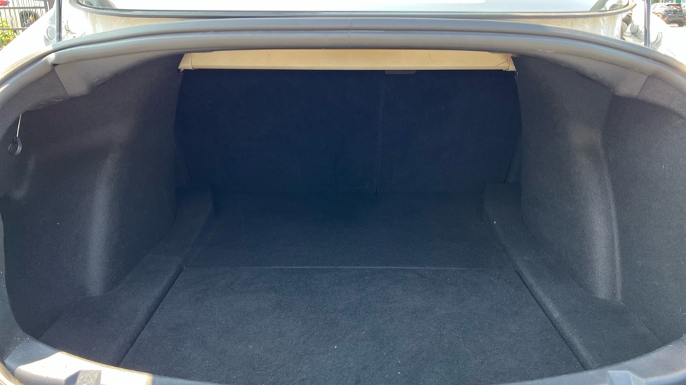 Tesla Model 3 Long Range AWD 4dr Auto Electric Saloon - Image 10