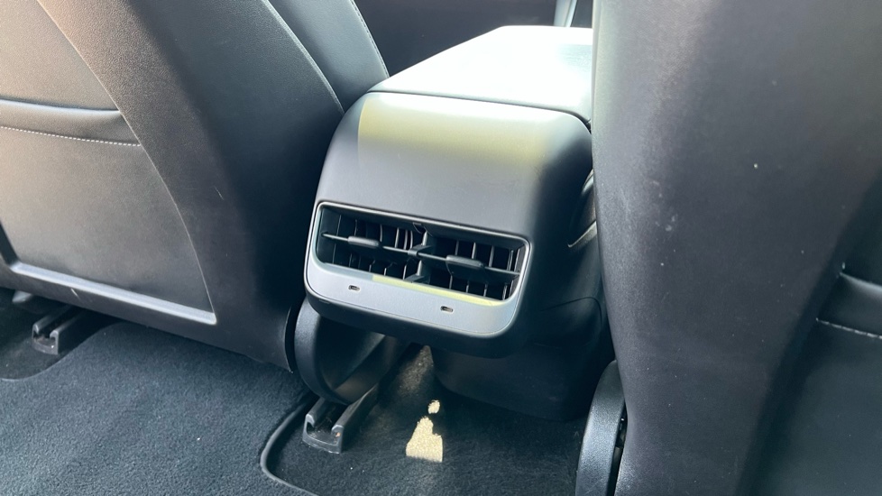 Tesla Model 3 Long Range AWD 4dr Auto Electric Saloon - Image 18