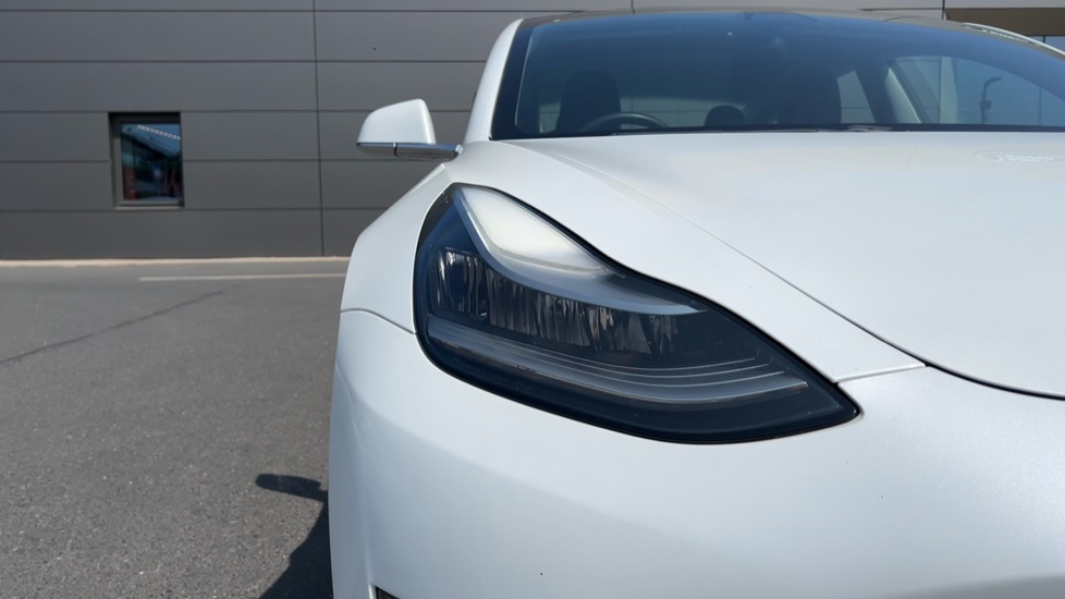 Tesla Model 3 Long Range AWD 4dr Auto Electric Saloon - Image 29