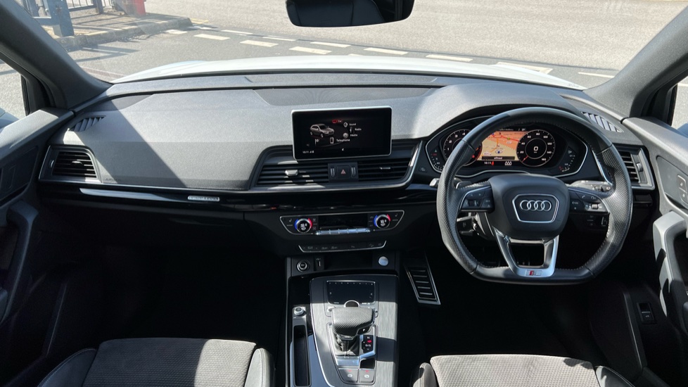 Audi Q5 45 TFSI Quattro Black Edition 5dr S Tronic Petrol Estate - Image 9