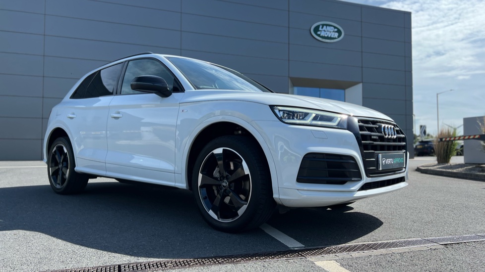 Audi Q5 45 TFSI Quattro Black Edition 5dr S Tronic Petrol Estate - Image 25