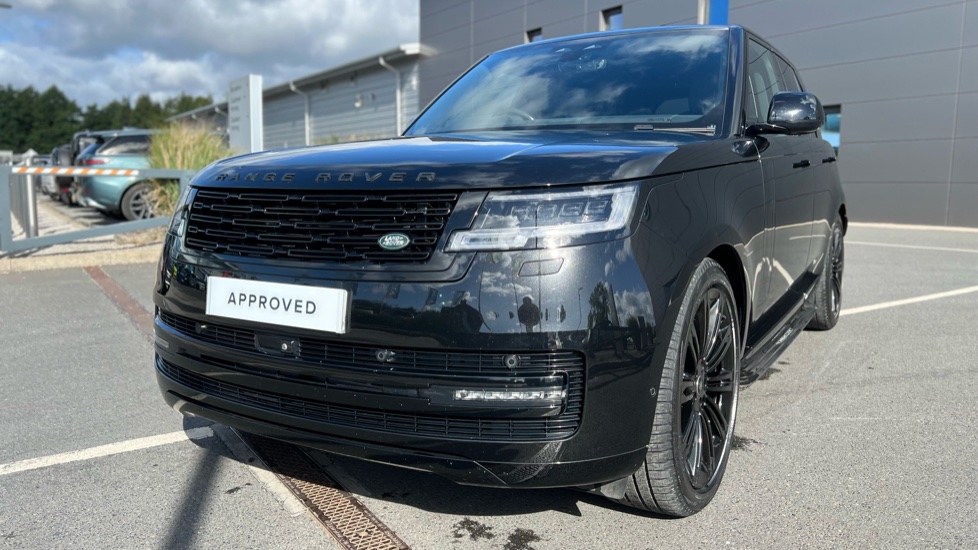 Land Rover Range Rover 3.0 D300 SE 4dr Auto Diesel Estate - Image 24