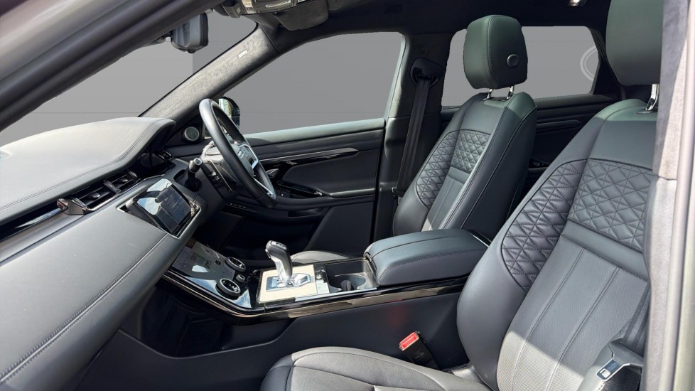 Land Rover Range Rover Evoque 2.0 D200 Autobiography 5dr Auto Diesel Hatchback - Image 3
