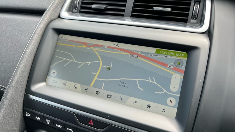 Jaguar E-Pace 2.0d [180] R-Dynamic HSE 5dr Auto Diesel Estate - Image 11