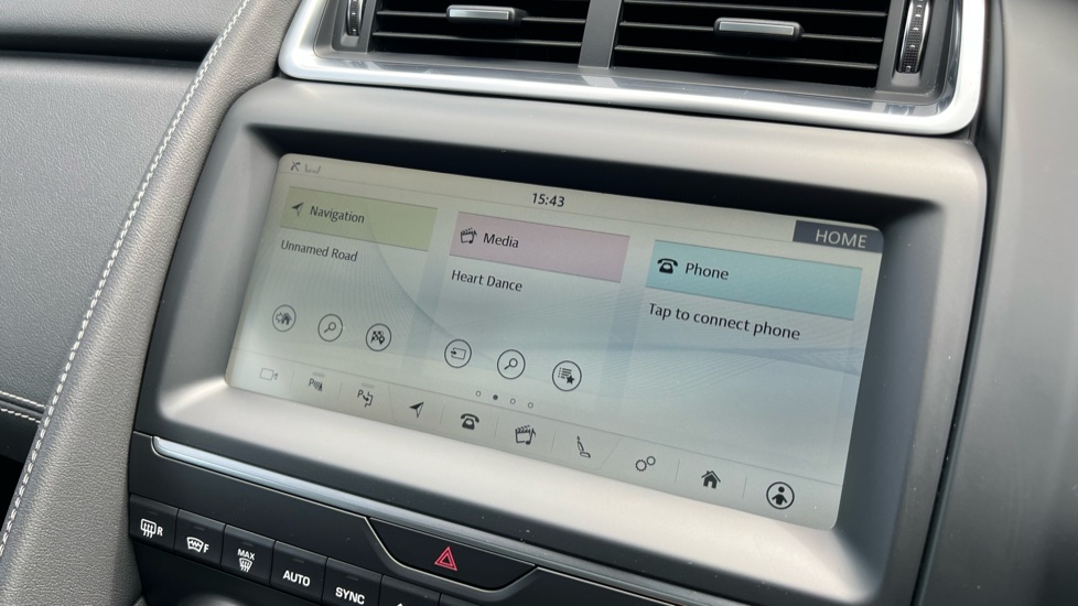 Jaguar E-Pace 2.0d [180] R-Dynamic HSE 5dr Auto Diesel Estate - Image 38