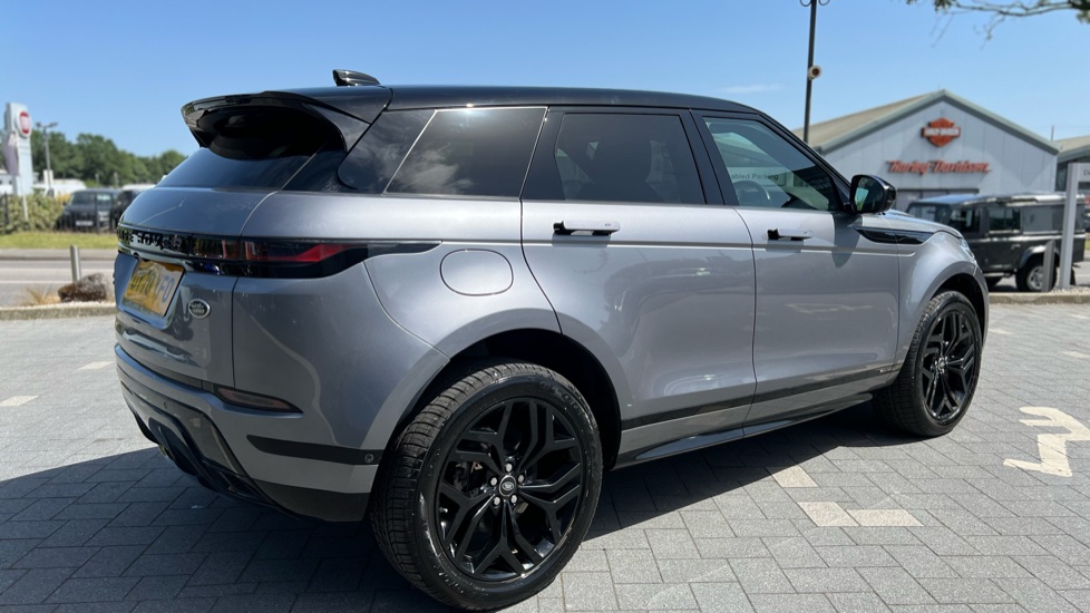Land Rover Range Rover Evoque 1.5 P300e R-Dynamic HSE 5dr Auto Hatchback - Image 27