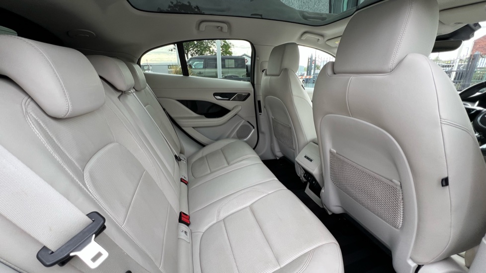 Jaguar I-Pace 294kW EV400 HSE 90kWh 5dr Auto Electric Estate - Image 32