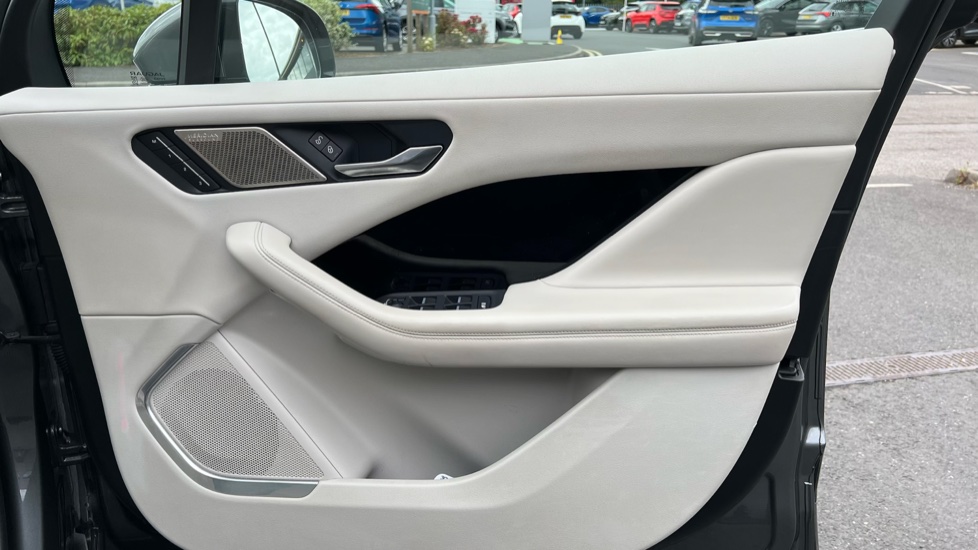 Jaguar I-Pace 294kW EV400 HSE 90kWh 5dr Auto Electric Estate - Image 34