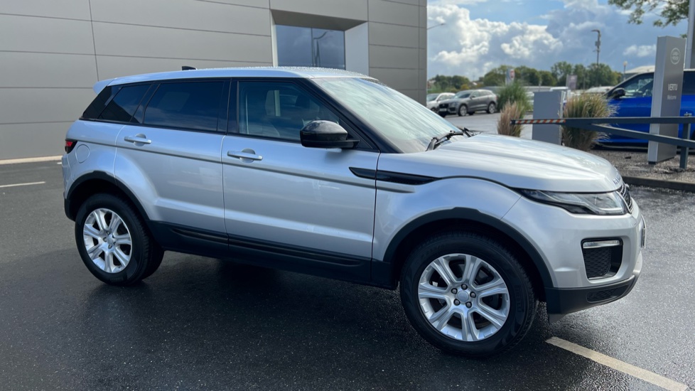 Land Rover Range Rover Evoque 2.0 TD4 SE Tech 5dr Auto Diesel Hatchback - Image 26