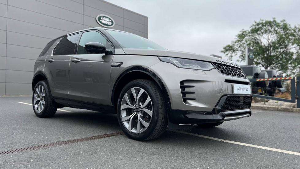 Land Rover Discovery Sport 2.0 P250 Dynamic HSE 5dr Auto [7 Seat] Petrol Station Wagon - Image 25