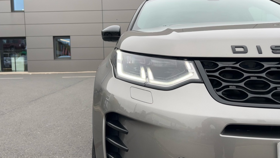 Land Rover Discovery Sport 2.0 P250 Dynamic HSE 5dr Auto [7 Seat] Petrol Station Wagon - Image 29