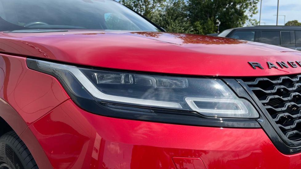 Land Rover Range Rover Velar 2.0 D180 R-Dynamic S 5dr Auto Diesel Estate - Image 17