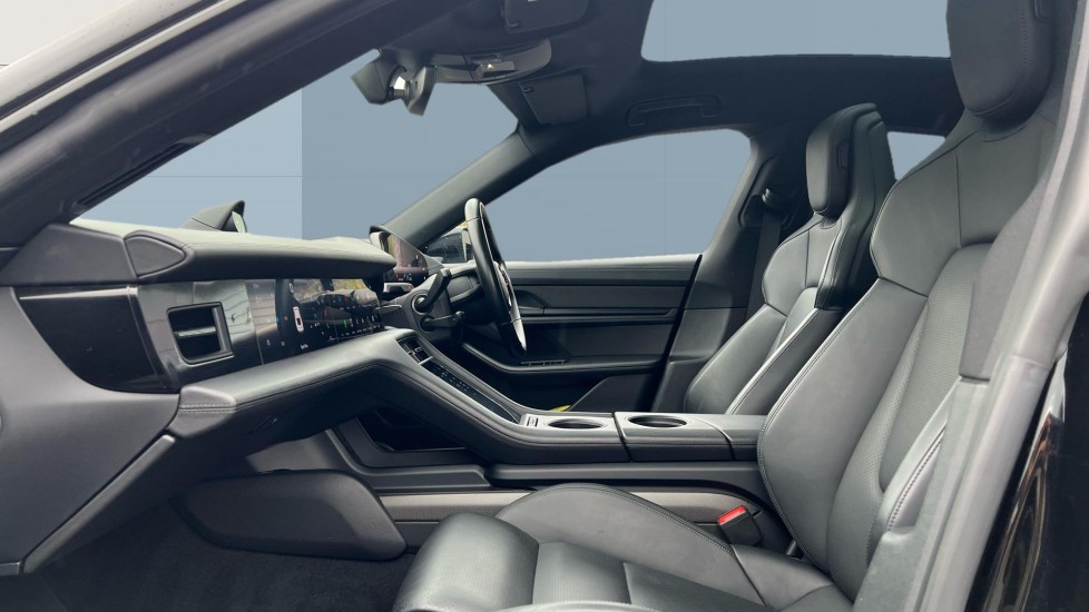 Porsche Taycan 350kW 93kWh 4dr RWD Auto Electric Saloon - Image 3