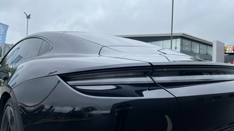 Porsche Taycan 350kW 93kWh 4dr RWD Auto Electric Saloon - Image 19