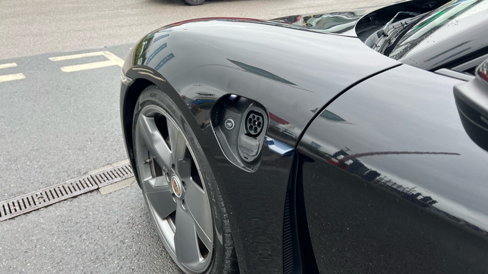 Porsche Taycan 350kW 93kWh 4dr RWD Auto Electric Saloon - Image 20