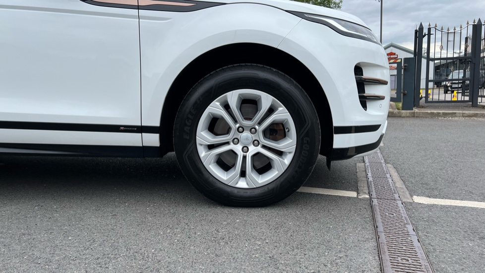 Land Rover Range Rover Evoque 2.0 D150 R-Dynamic S 5dr 2WD Diesel Hatchback - Image 8