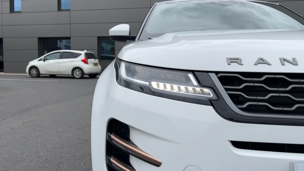 Land Rover Range Rover Evoque 2.0 D150 R-Dynamic S 5dr 2WD Diesel Hatchback - Image 28