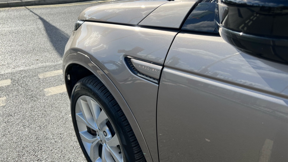 Land Rover Discovery Sport 1.5 P300e Urban Edition 5dr Auto [5 Seat] Station Wagon - Image 20