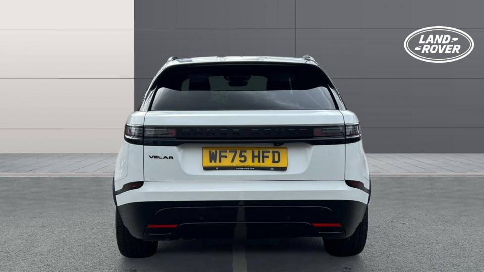 Land Rover Range Rover Velar 2.0 D200 MHEV Dynamic HSE 5dr Auto Diesel Estate - Image 6