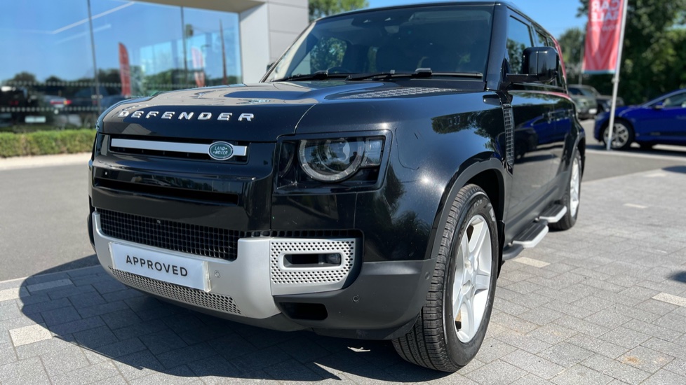 Land Rover Defender 3.0 D250 SE 110 5dr Auto Diesel Estate - Image 24