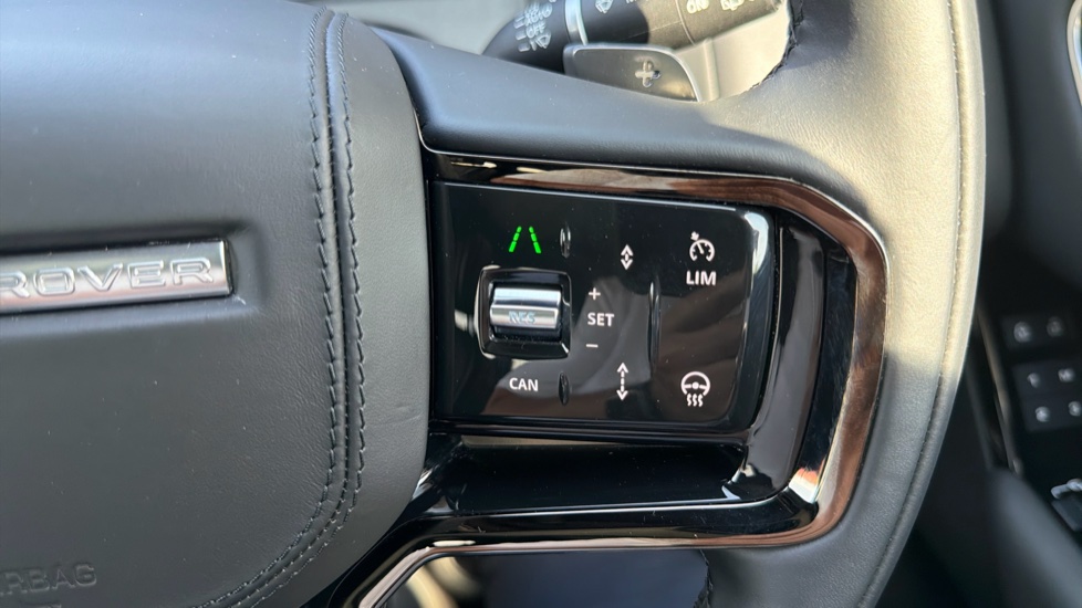 Land Rover Range Rover Velar 2.0 P250 Dynamic HSE 5dr Auto Petrol Estate - Image 31