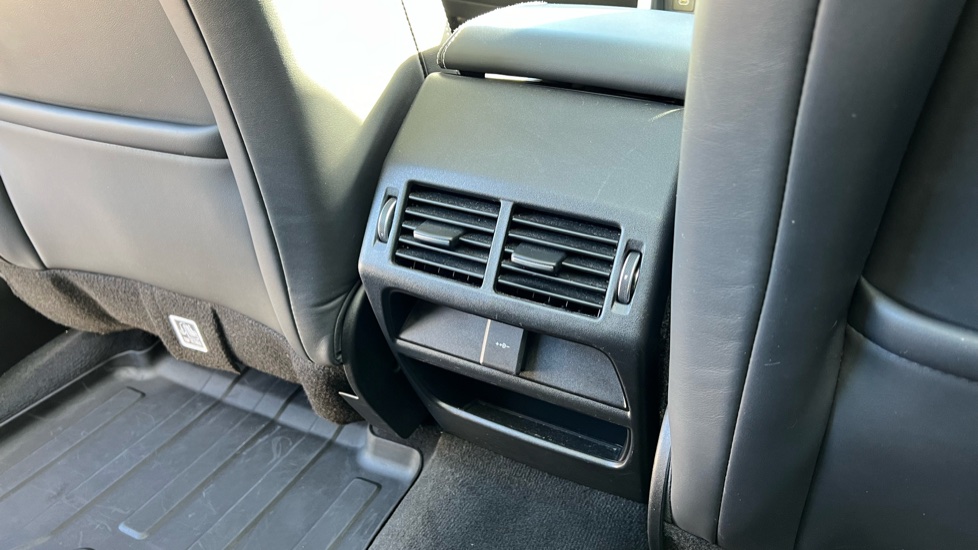 Land Rover Discovery Sport 1.5 P300e R-Dynamic HSE 5dr Auto [5 Seat] Station Wagon - Image 18