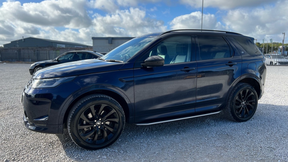 Land Rover Discovery Sport 1.5 P300e R-Dynamic HSE 5dr Auto [5 Seat] Station Wagon - Image 23