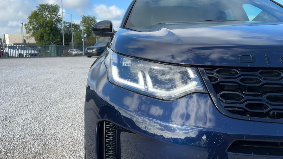 Land Rover Discovery Sport 1.5 P300e R-Dynamic HSE 5dr Auto [5 Seat] Station Wagon - Image 29
