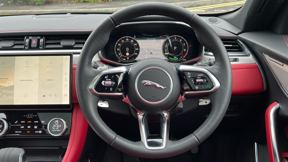 Jaguar F-Pace 2.0 P400e R-Dynamic S 5dr Auto AWD Estate - Image 15